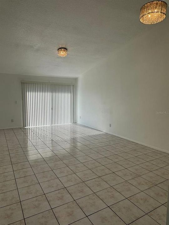 For Rent: $2,200 (3 beds, 2 baths, 1134 Square Feet)