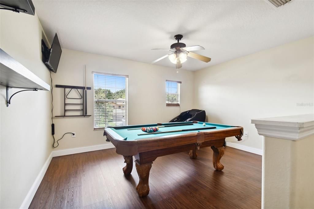 For Sale: $449,900 (3 beds, 2 baths, 2390 Square Feet)