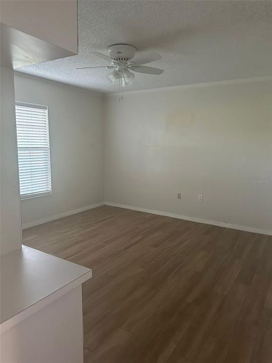For Rent: $1,800 (2 beds, 2 baths, 965 Square Feet)