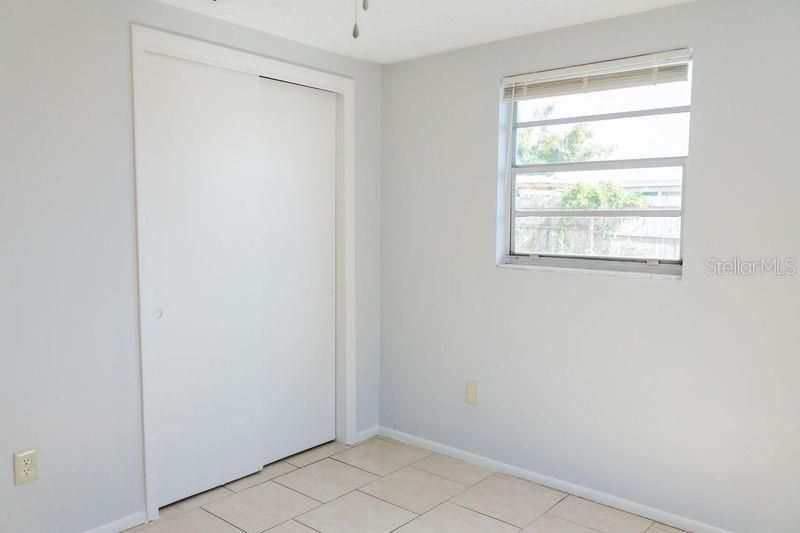 For Sale: $229,000 (3 beds, 1 baths, 960 Square Feet)