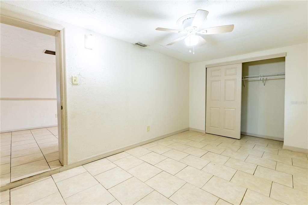 For Sale: $229,000 (3 beds, 1 baths, 960 Square Feet)