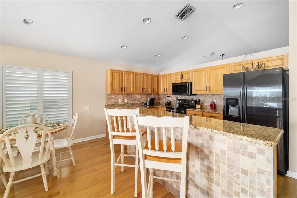 For Sale: $439,900 (3 beds, 2 baths, 1814 Square Feet)