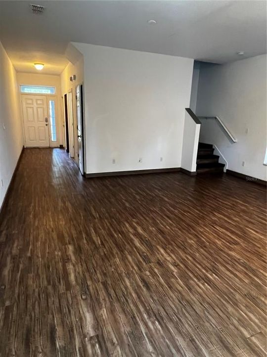 For Rent: $2,300 (2 beds, 2 baths, 1350 Square Feet)