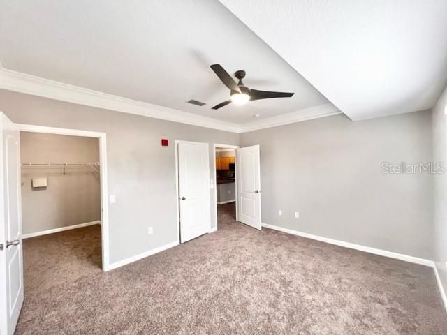 For Rent: $2,395 (3 beds, 2 baths, 1369 Square Feet)