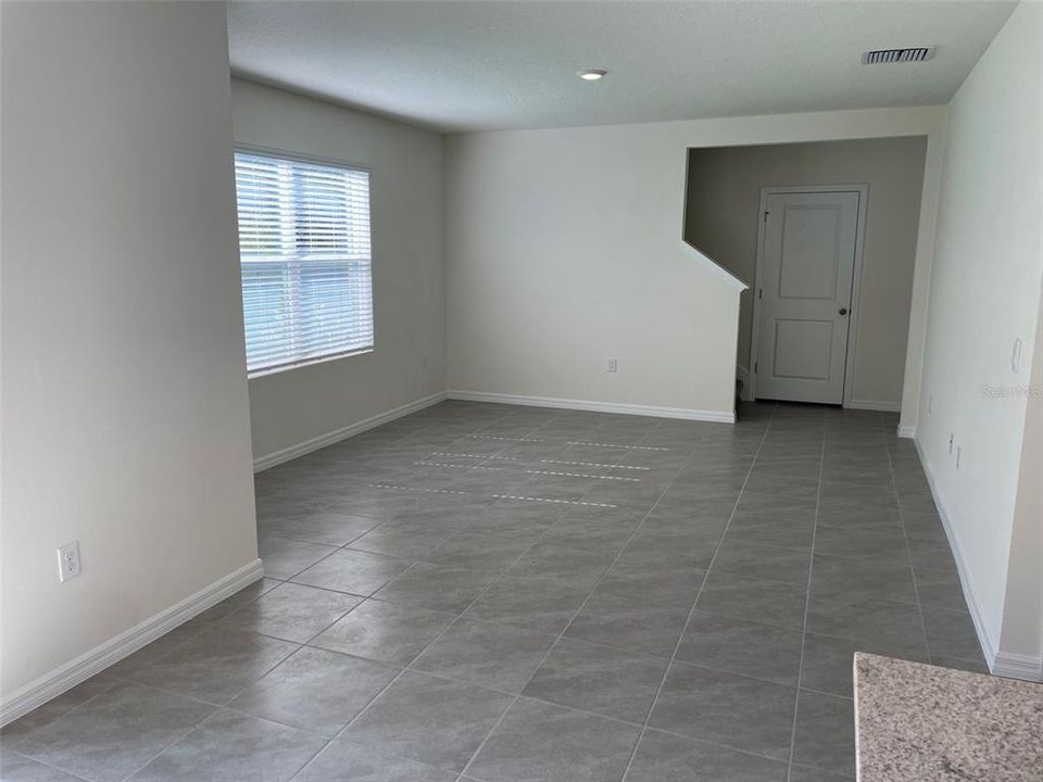 For Rent: $3,000 (4 beds, 3 baths, 2371 Square Feet)