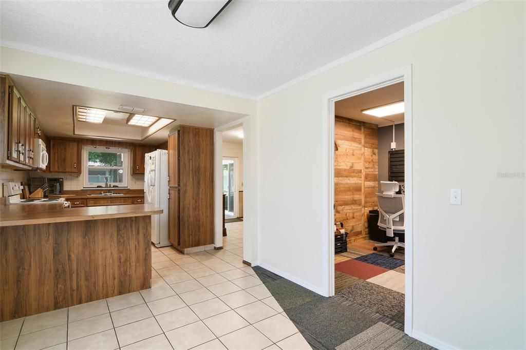 DINING SPACE OFF KITCHEN