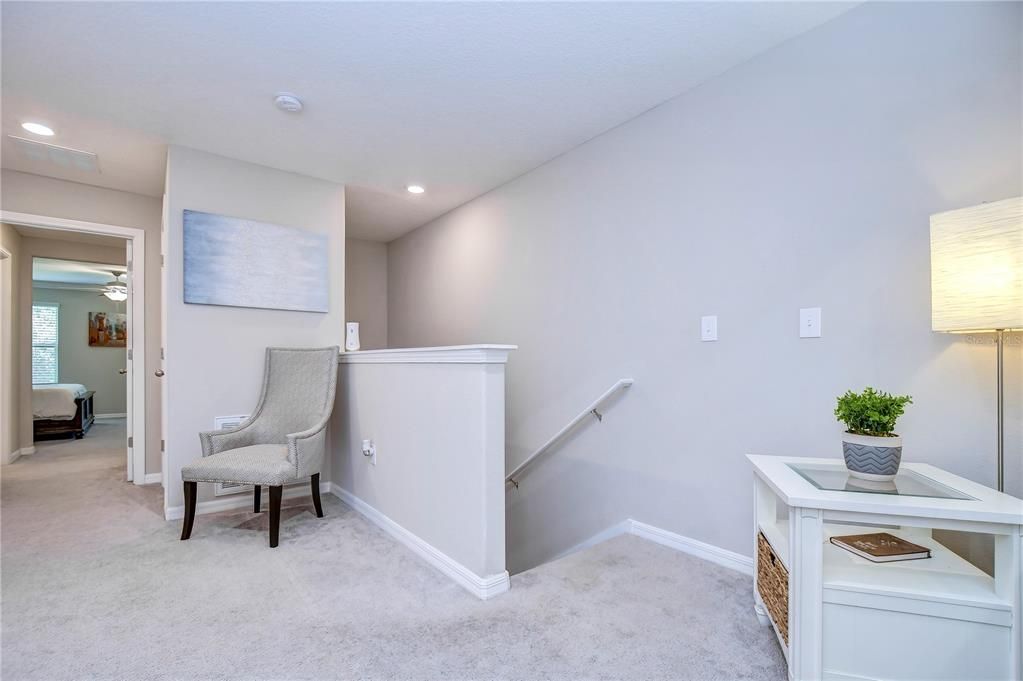 For Sale: $303,900 (2 beds, 2 baths, 1559 Square Feet)