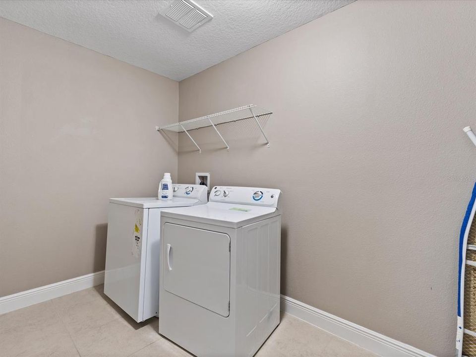 UPSTAIRS LAUNDRY ROOM