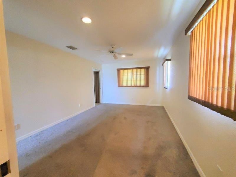 For Rent: $2,200 (3 beds, 2 baths, 1659 Square Feet)