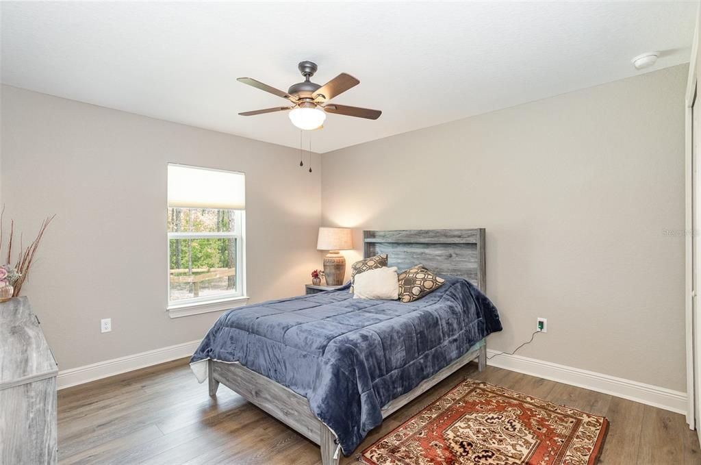 Active With Contract: $369,000 (3 beds, 2 baths, 1936 Square Feet)