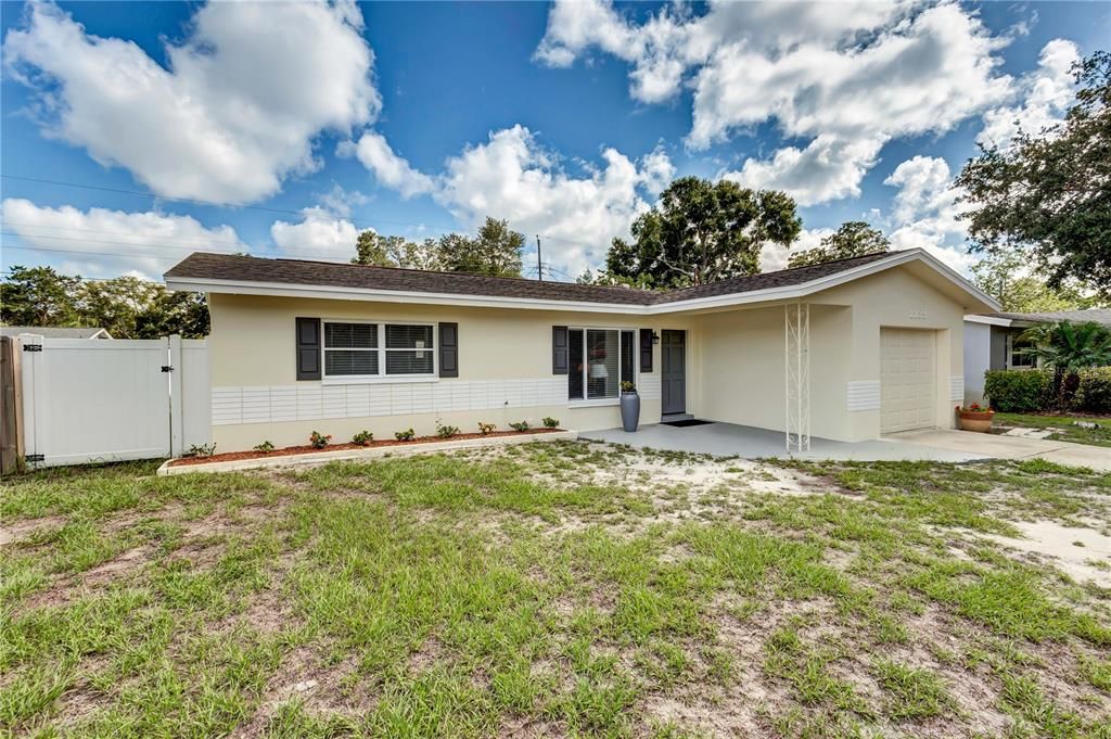 For Sale: $369,900 (3 beds, 1 baths, 1073 Square Feet)