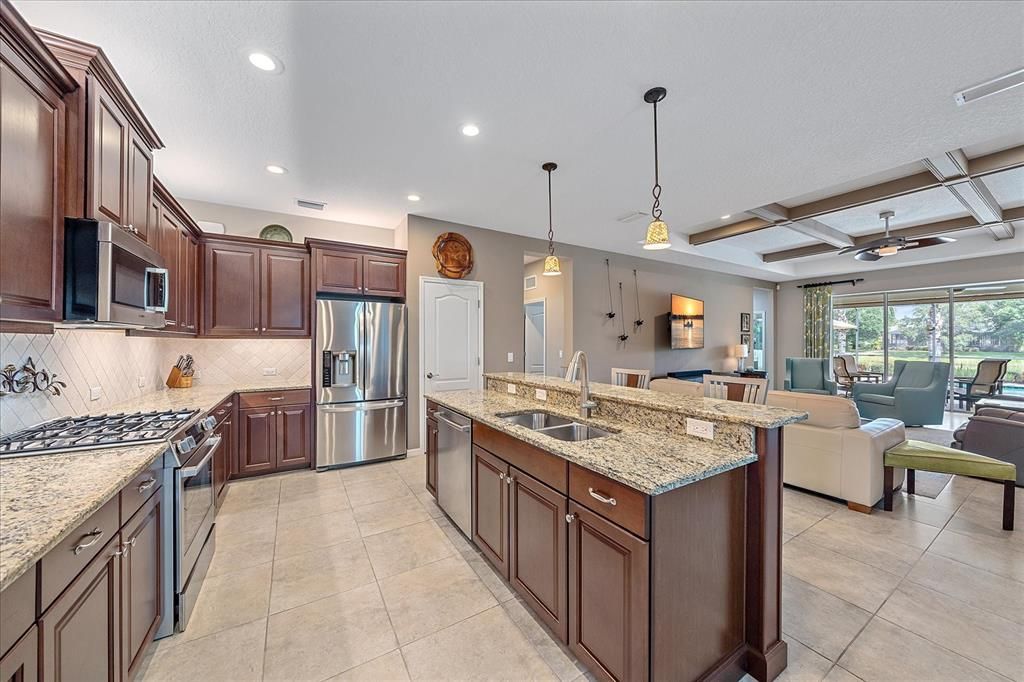 Active With Contract: $799,000 (4 beds, 3 baths, 2451 Square Feet)