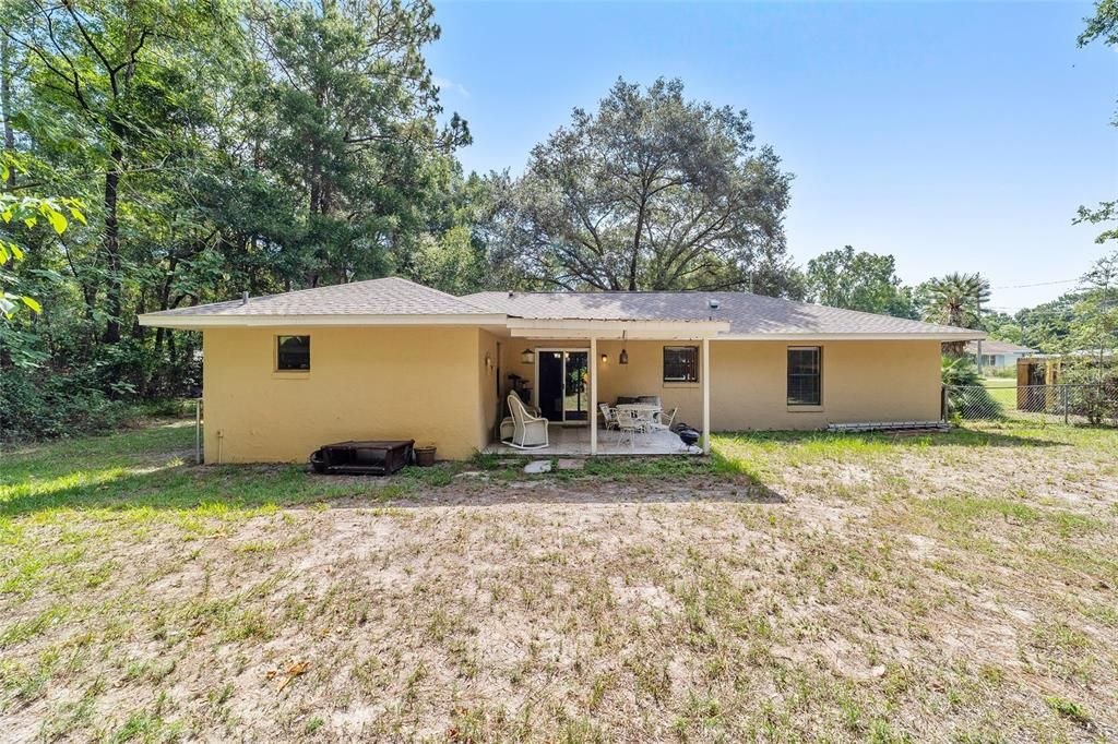 For Sale: $210,000 (3 beds, 2 baths, 1265 Square Feet)