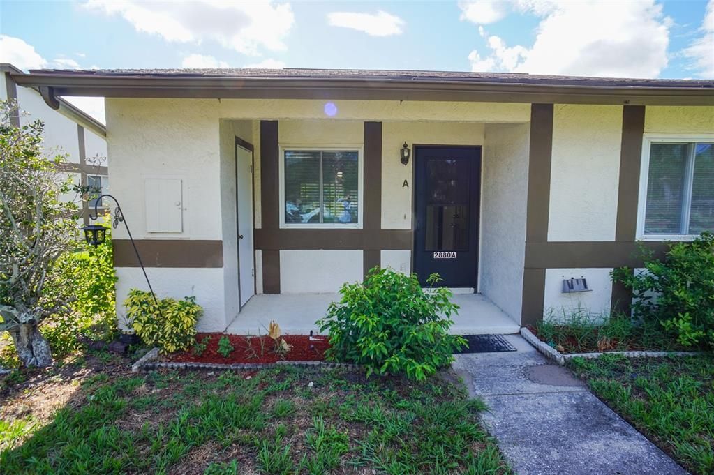 For Sale: $259,900 (2 beds, 2 baths, 1030 Square Feet)