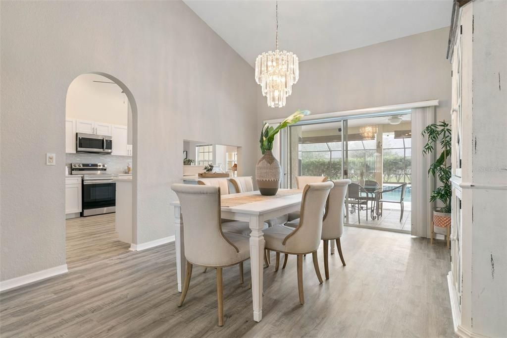 Active With Contract: $489,900 (3 beds, 2 baths, 2668 Square Feet)