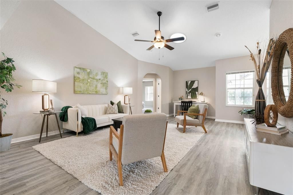 Active With Contract: $489,900 (3 beds, 2 baths, 2668 Square Feet)