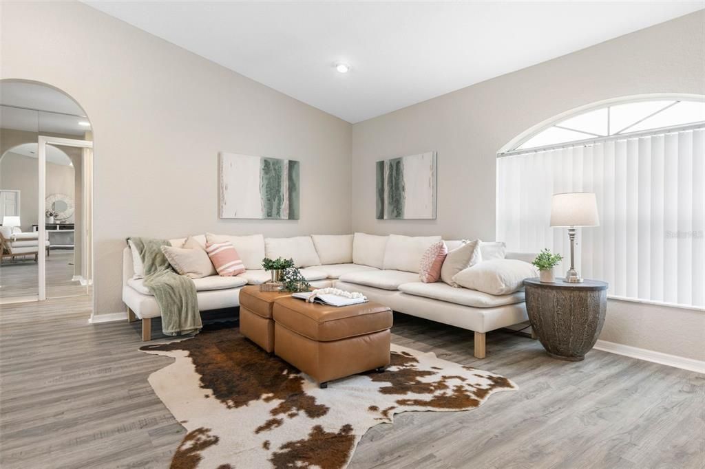 Active With Contract: $489,900 (3 beds, 2 baths, 2668 Square Feet)