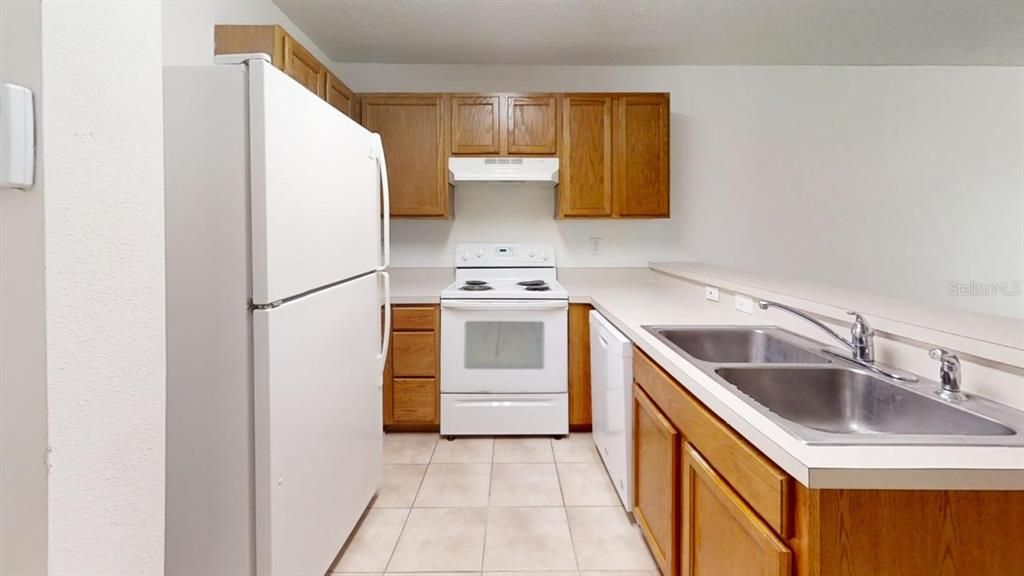 For Rent: $2,000 (3 beds, 2 baths, 1536 Square Feet)