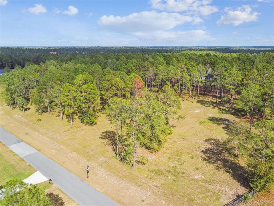 На продажу: $499,900 (6.19 acres)