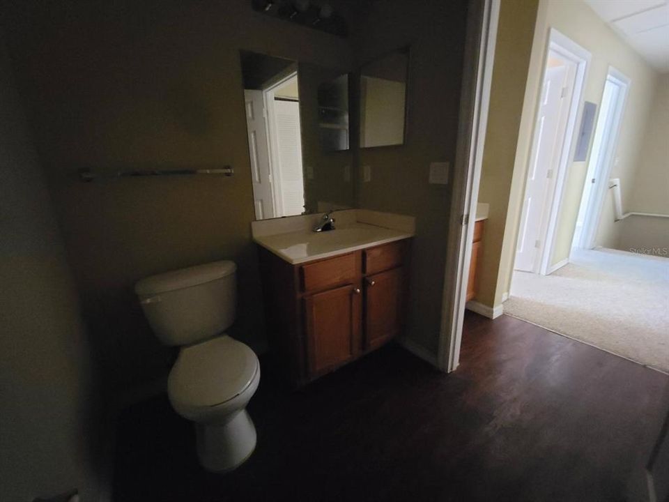 For Rent: $1,995 (3 beds, 2 baths, 1296 Square Feet)