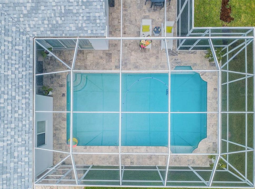 Pool deck aerial