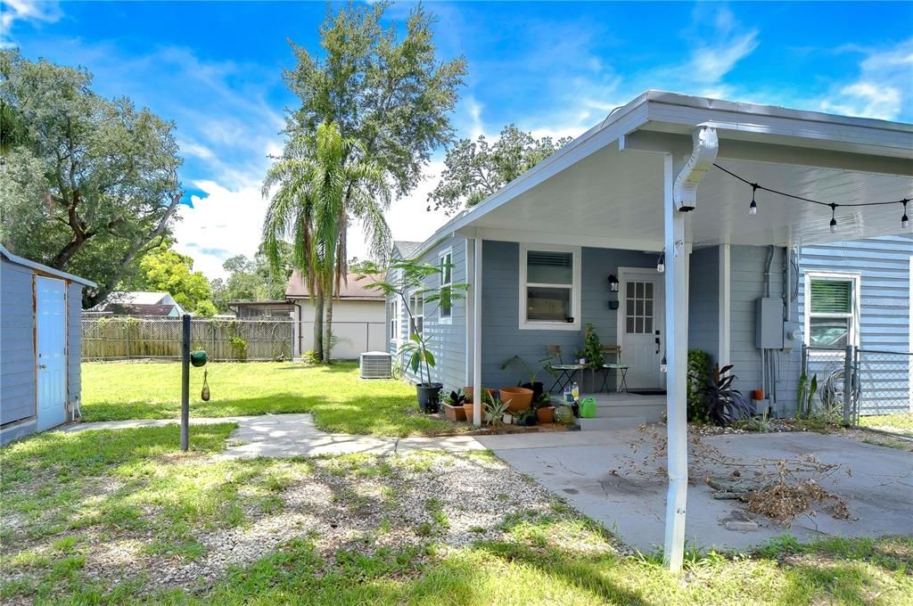 For Sale: $399,900 (3 beds, 1 baths, 1104 Square Feet)