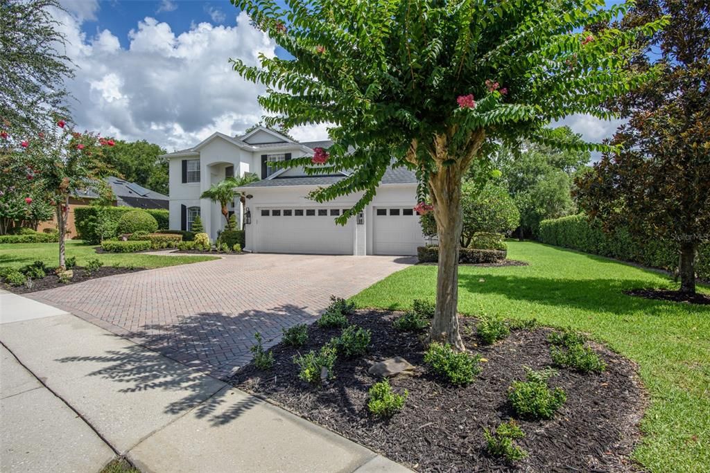 Active With Contract: $875,000 (5 beds, 3 baths, 3582 Square Feet)