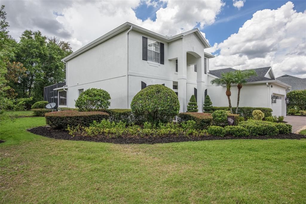 Active With Contract: $875,000 (5 beds, 3 baths, 3582 Square Feet)