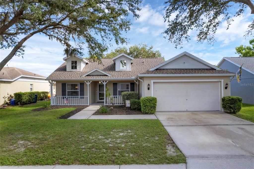 Active With Contract: $399,000 (4 beds, 2 baths, 1606 Square Feet)