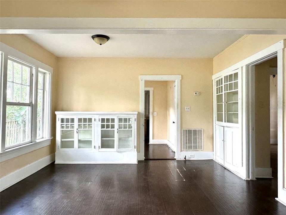 Living Room/Dining Room