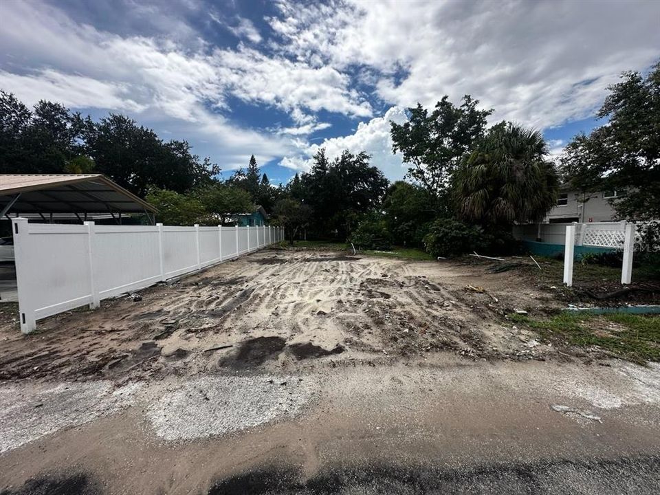 Top view of 2004 49th St N Lot 13 and 14