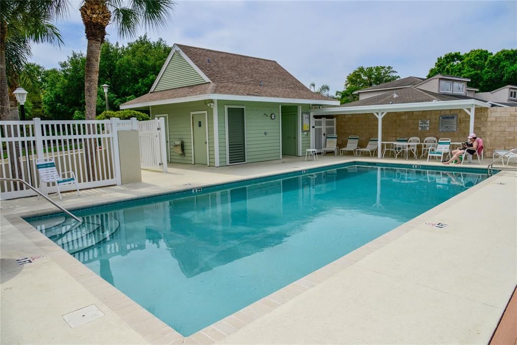 Active With Contract: $2,500 (3 beds, 2 baths, 1550 Square Feet)