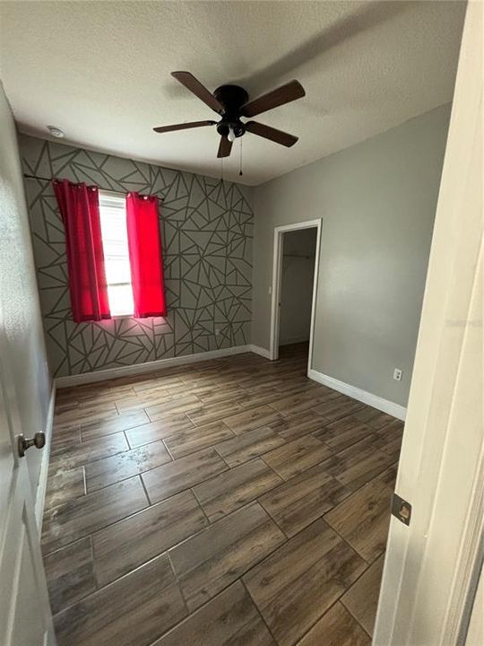 For Rent: $2,800 (4 beds, 2 baths, 2465 Square Feet)