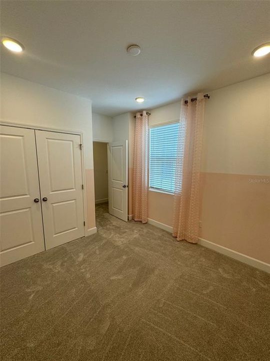 For Rent: $3,590 (3 beds, 2 baths, 1638 Square Feet)