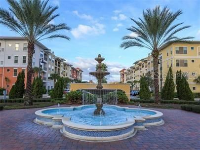 Active With Contract: $1,950 (3 beds, 2 baths, 1247 Square Feet)