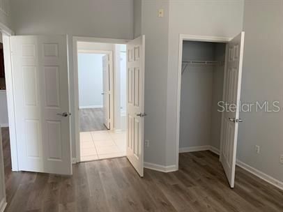 Active With Contract: $1,950 (3 beds, 2 baths, 1247 Square Feet)