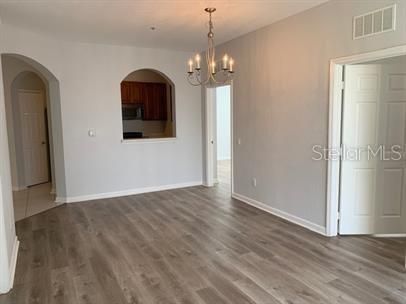 Active With Contract: $1,950 (3 beds, 2 baths, 1247 Square Feet)