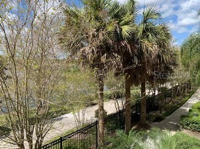 Active With Contract: $1,950 (3 beds, 2 baths, 1247 Square Feet)