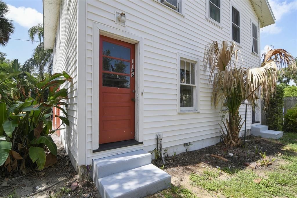 Vendido Recientemente: $298,600 (6 camas, 3 baños, 3492 Pies cuadrados)