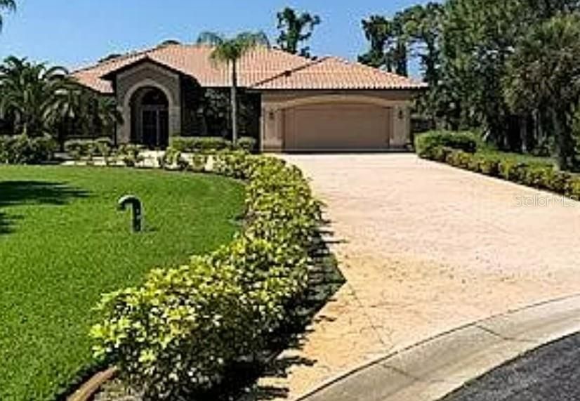 Vendido Recientemente: $759,900 (3 camas, 2 baños, 2619 Pies cuadrados)