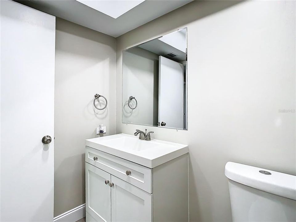 For Sale: $398,000 (2 beds, 2 baths, 1340 Square Feet)