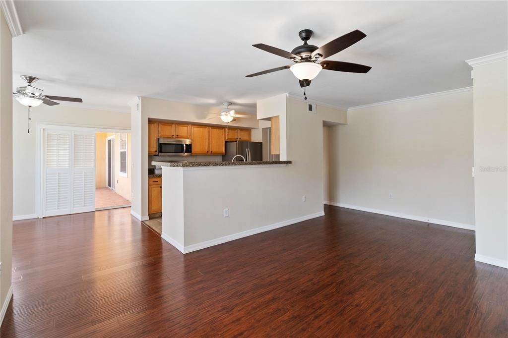 For Sale: $315,900 (3 beds, 2 baths, 1310 Square Feet)