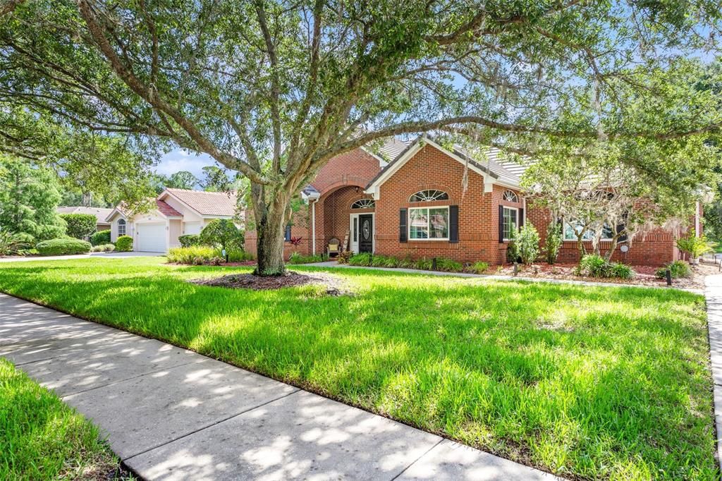 For Sale: $799,900 (3 beds, 2 baths, 2356 Square Feet)