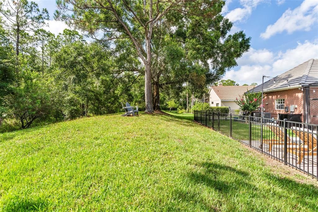 For Sale: $799,900 (3 beds, 2 baths, 2356 Square Feet)