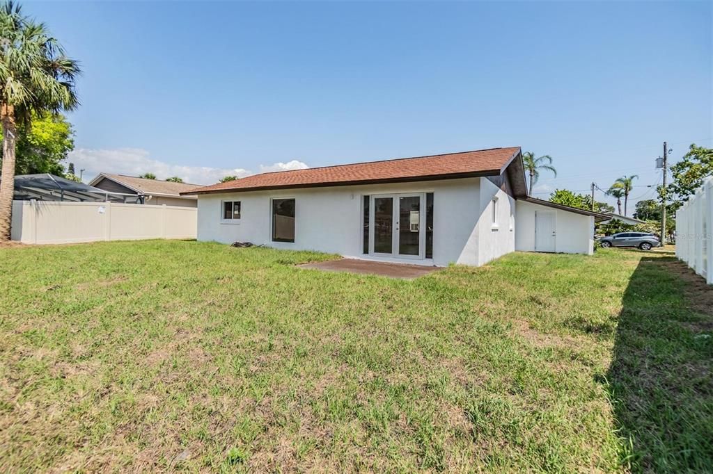 For Sale: $599,999 (3 beds, 2 baths, 1162 Square Feet)