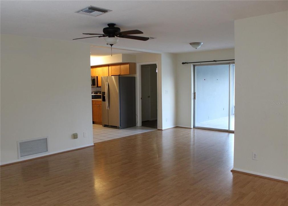 For Rent: $3,200 (3 beds, 2 baths, 1326 Square Feet)