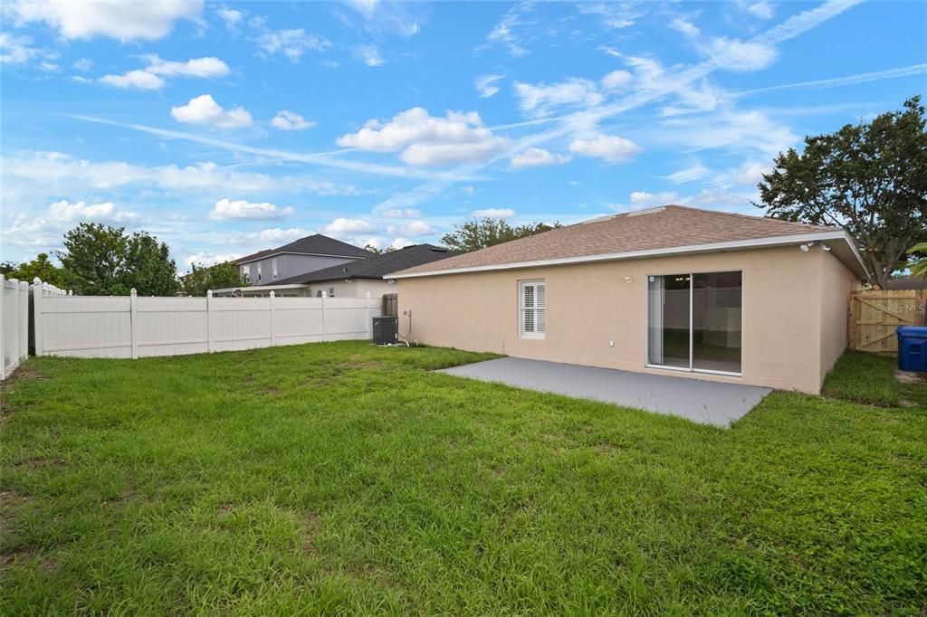 For Sale: $320,000 (3 beds, 2 baths, 1632 Square Feet)