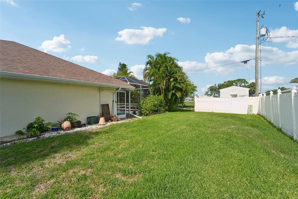 For Sale: $420,000 (3 beds, 2 baths, 1929 Square Feet)