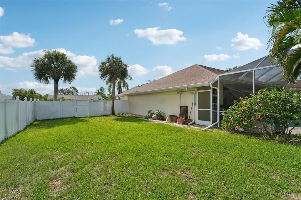 For Sale: $420,000 (3 beds, 2 baths, 1929 Square Feet)