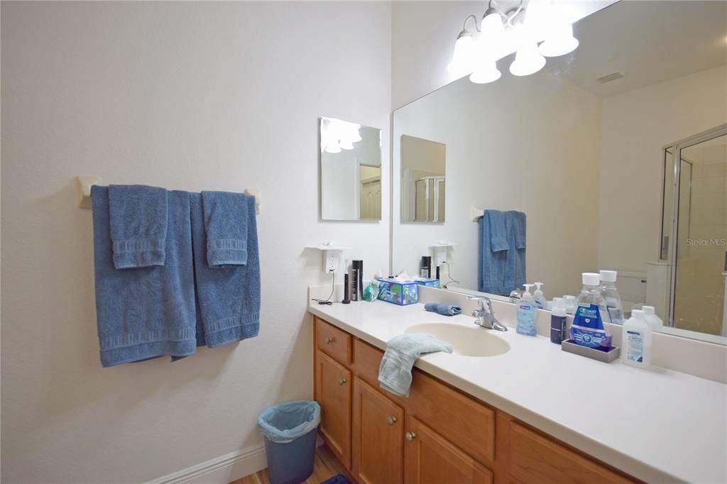 For Sale: $294,000 (2 beds, 2 baths, 1104 Square Feet)